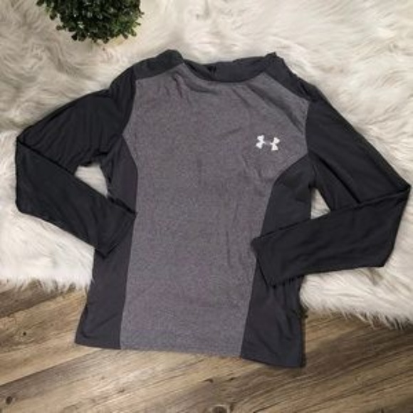 ❌SOLD❌Under Armour Performance Heat Gear Hoodie - Picture 3 of 7